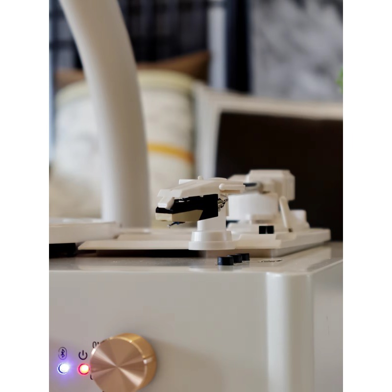 Elegancki biały gramofon w sty – Audio Music Player Pc recenzja i cena