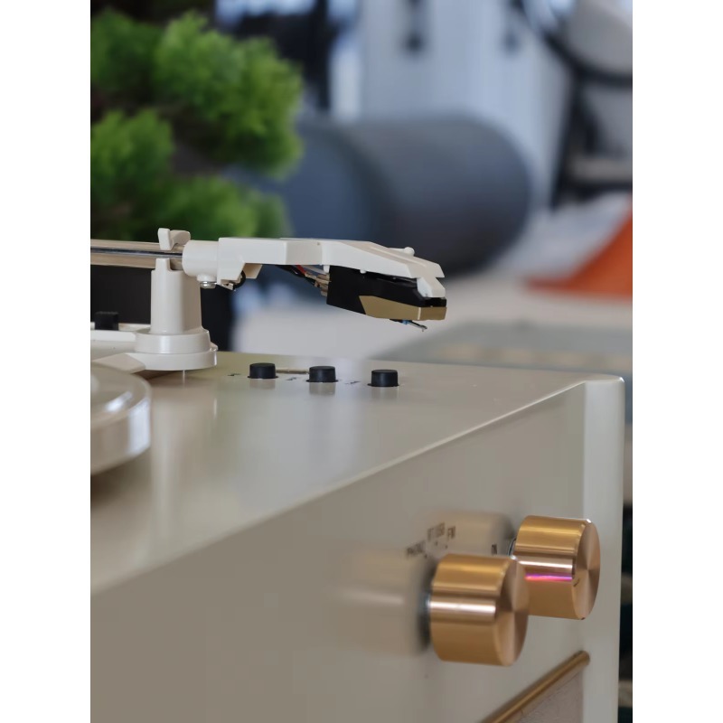 Elegancki biały gramofon w sty – Audio Music Player Pc recenzja i cena